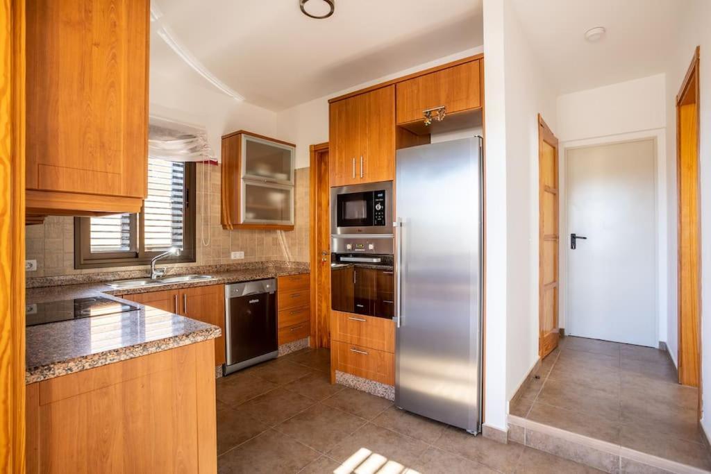 De La Huerta Con Piscina Privada Y Barbacoa Villa Guimar