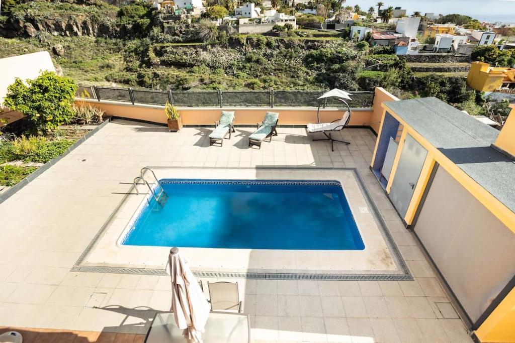 Villa De La Huerta Con Piscina Privada Y Barbacoa Guimar